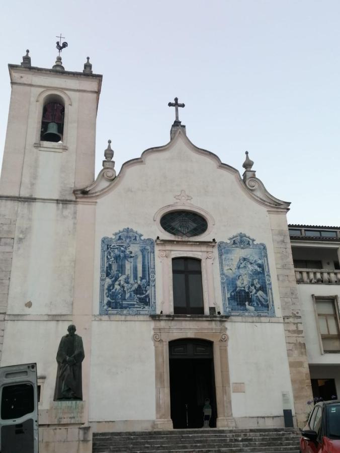 Cais De Apresentação No Coração De Aveiro Exterior foto